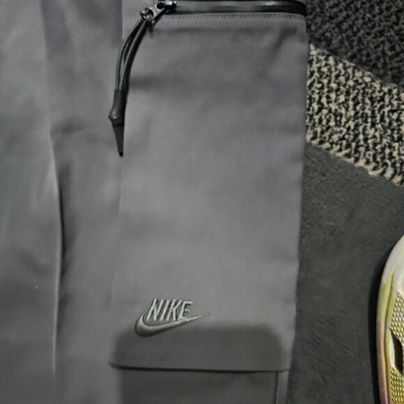 Nike Men's Grey Trousers - Picture 6 of 8